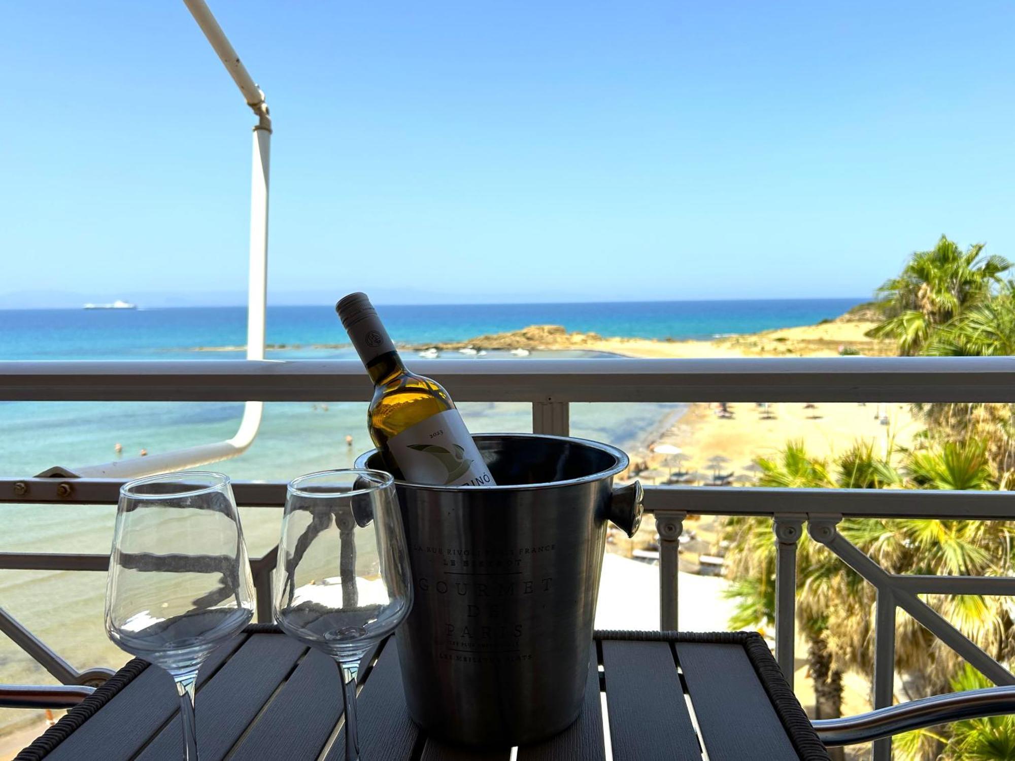 Brati II Beach Hotel 아르쿠디 외부 사진