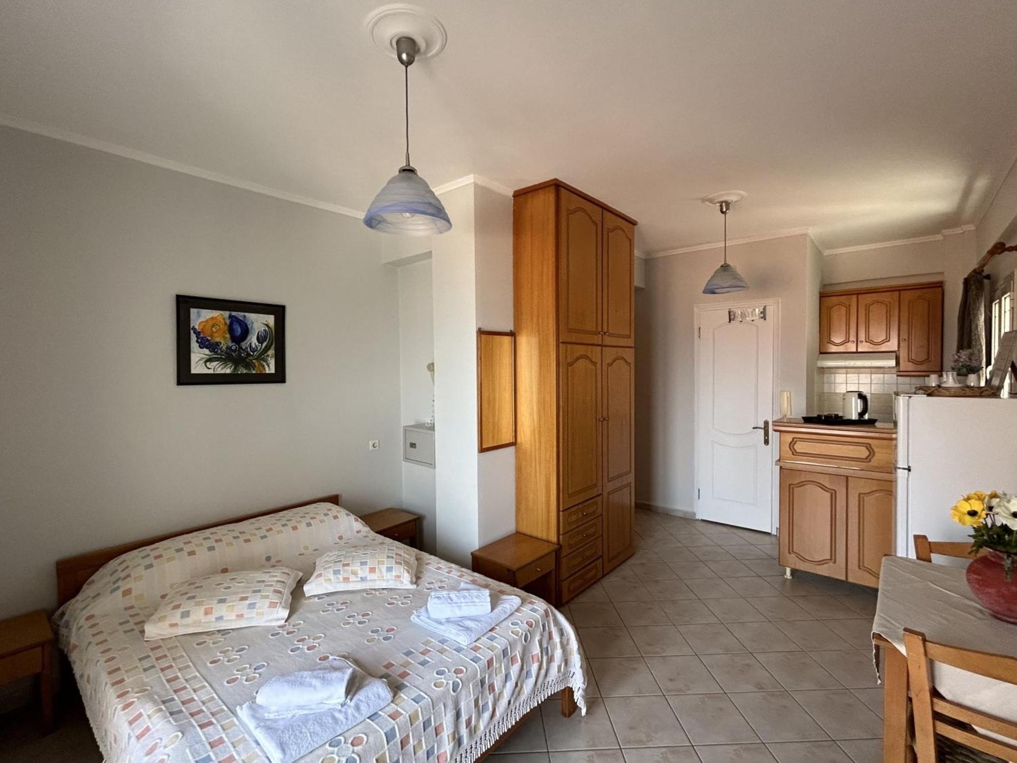 Brati II Beach Hotel 아르쿠디 외부 사진