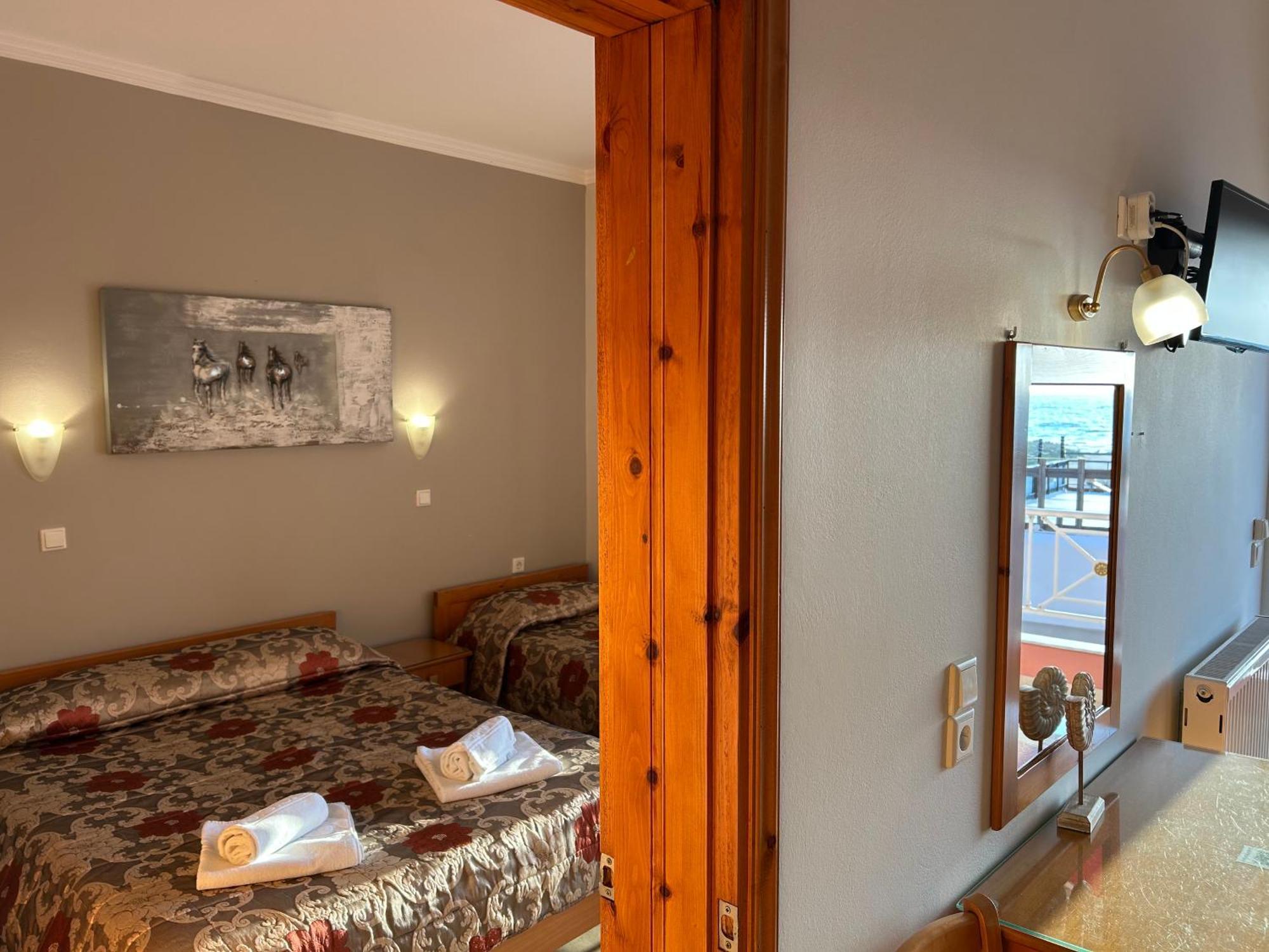 Brati II Beach Hotel 아르쿠디 외부 사진