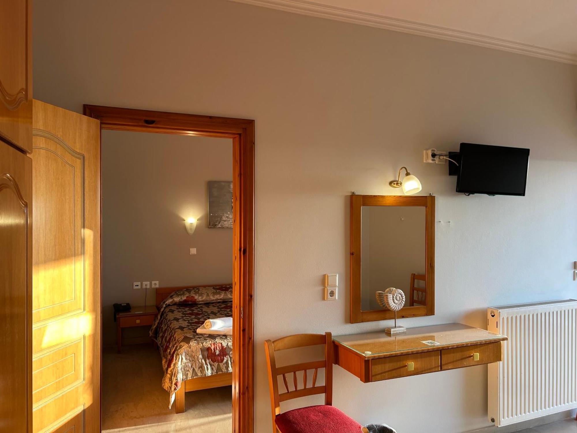 Brati II Beach Hotel 아르쿠디 외부 사진