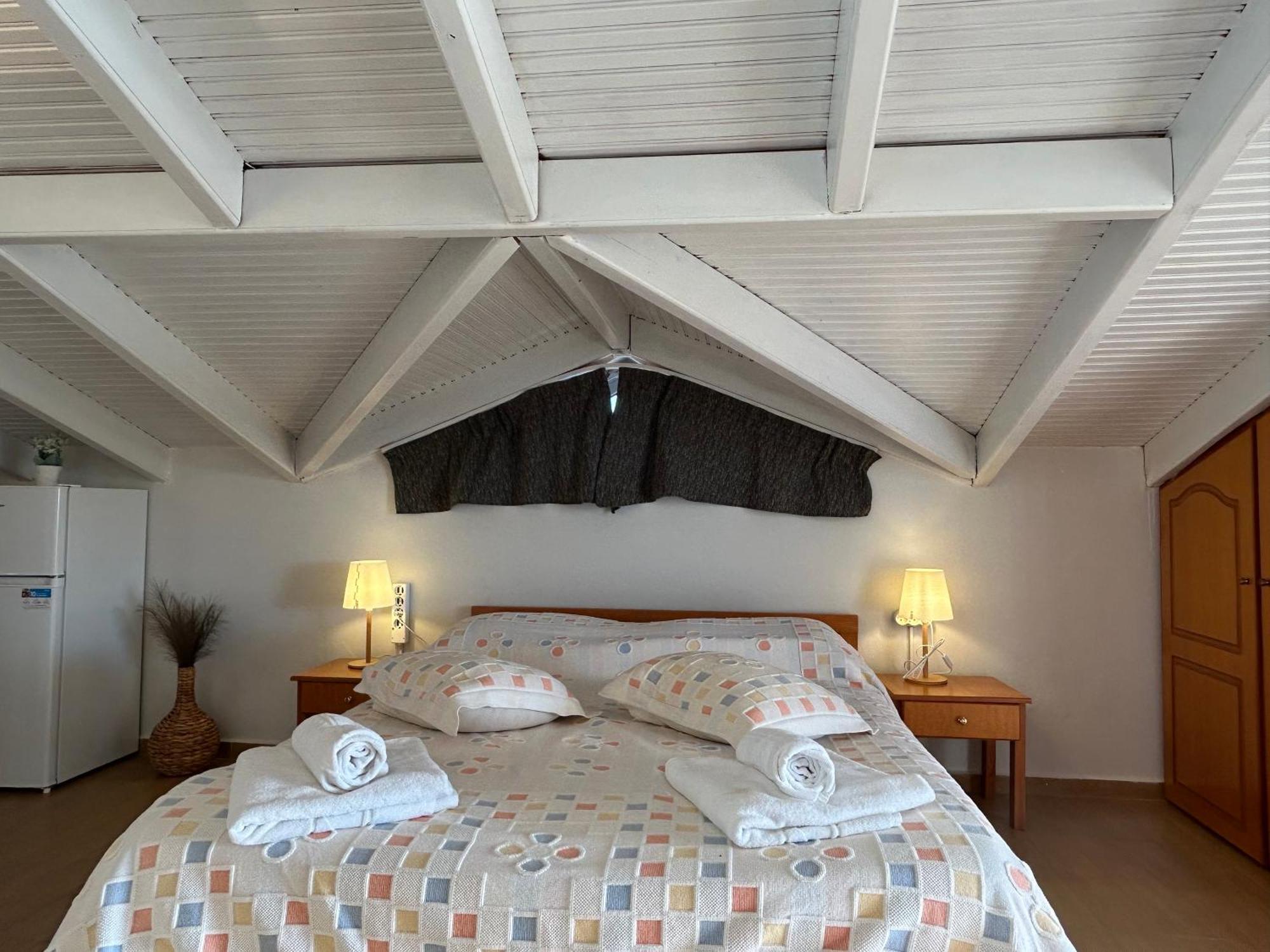 Brati II Beach Hotel 아르쿠디 외부 사진
