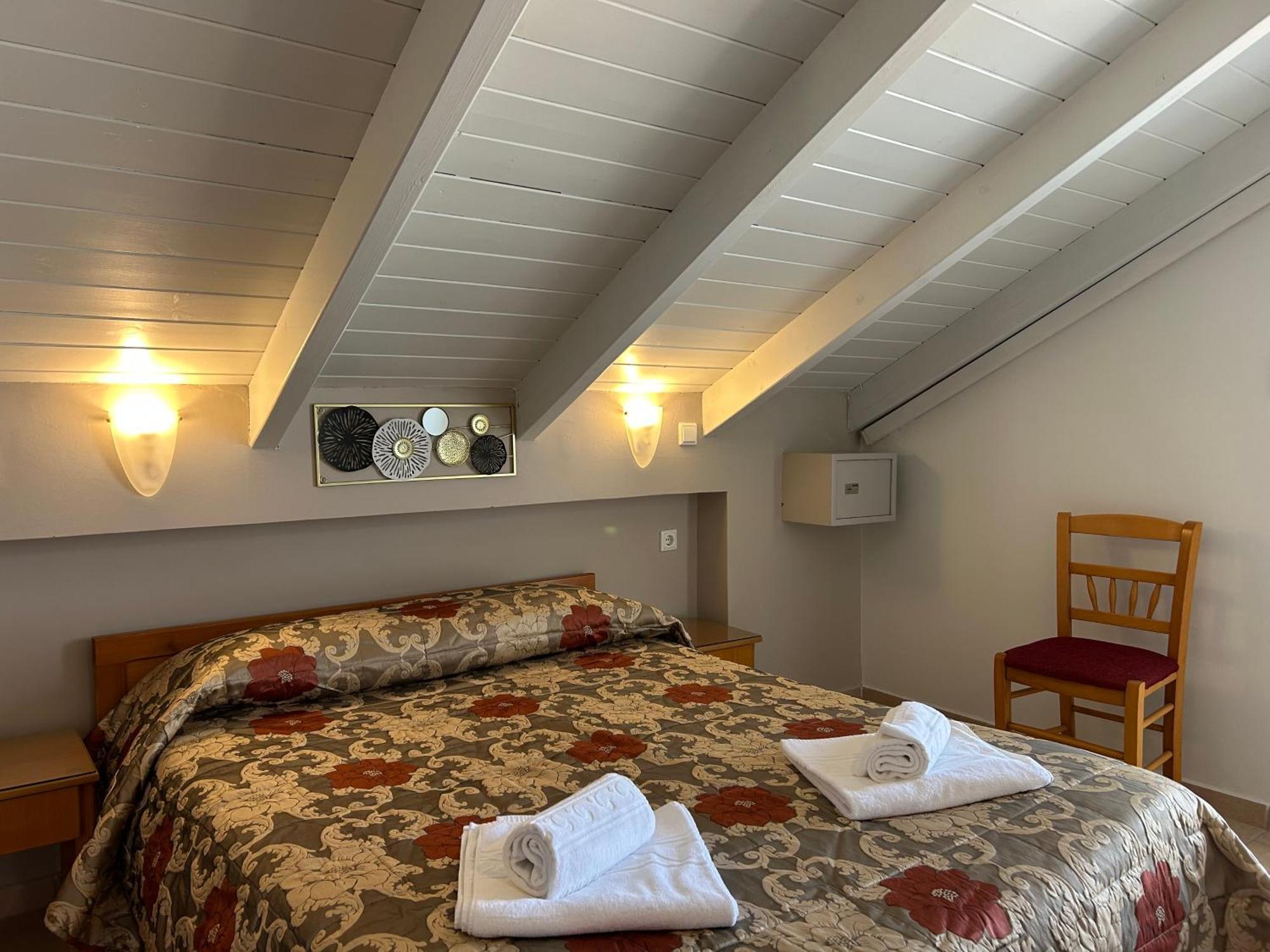 Brati II Beach Hotel 아르쿠디 외부 사진